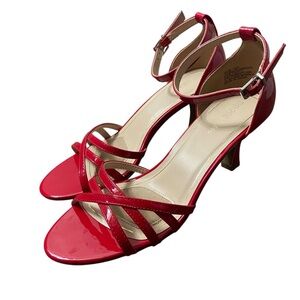Marbella Red Elegant Strappy Sophisticated Prom Homecoming Kitten Heels Sz 7.5